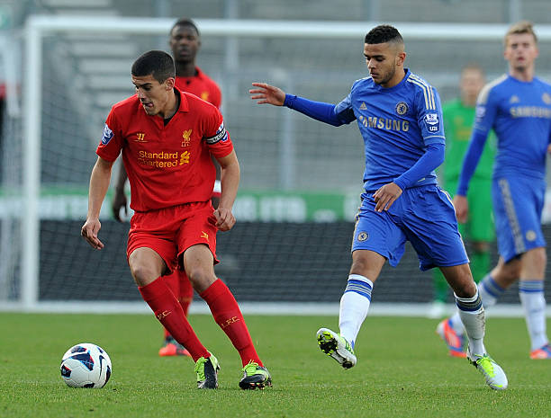 自信展望给 自信展望给